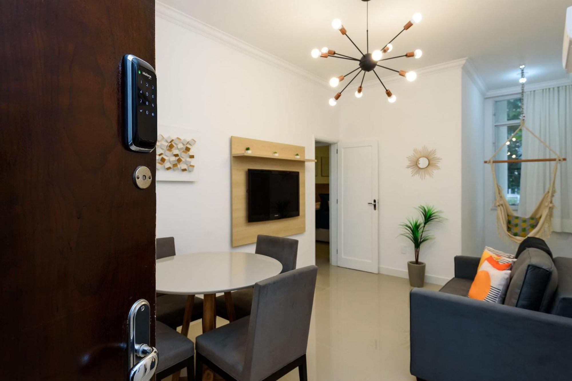Apartamento 300m Da De Ipanema | Rp 14/307 *